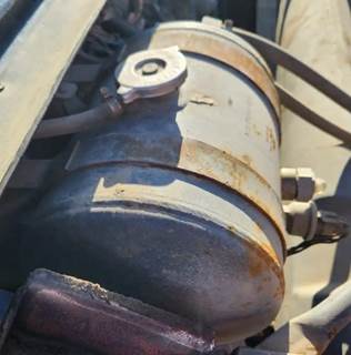 Western Star 4900EX Coolant Reservoir