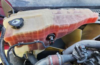 Western Star 5700 Coolant Reservoir