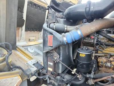 International F2674 Cooling Assembly for a 1999 International F-2674 SBA