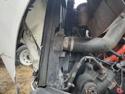 International LT625 Cooling Assembly