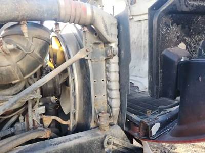 Mack Vision CXN613 Cooling Assembly for a 2007 Mack CXN613