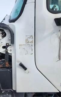 Freightliner 114SD Cowl