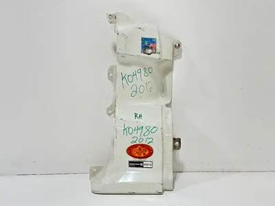 Freightliner Cascadia 113 Cowl