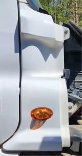 Freightliner Cascadia 113 Cowl