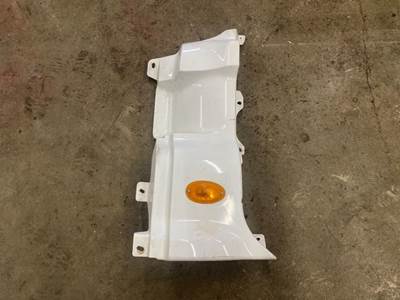 Freightliner Cascadia 125 Cowl