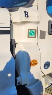 Freightliner Cascadia 125 Cowl