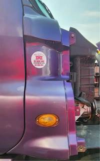 Freightliner Cascadia 125 Cowl