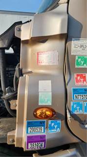 Freightliner Cascadia 125 Cowl