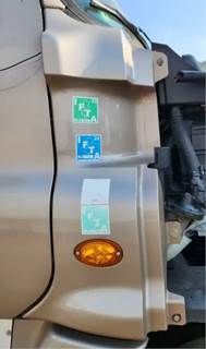 Freightliner Cascadia 125 Cowl