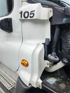 Freightliner Cascadia 125 Cowl