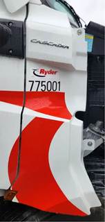 Freightliner Cascadia 126 Cowl