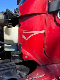 Freightliner Century Class 120 Cowl for a 2007 Freightliner CST120