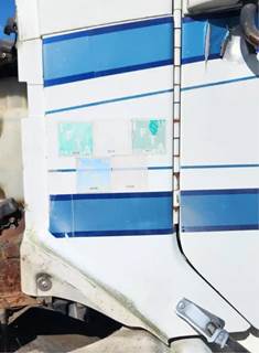 Freightliner Columbia 120 Cowl