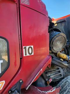 Freightliner Columbia 120 Cowl