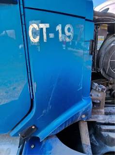 Freightliner Columbia 120 Cowl for a 2018 Freightliner Columbia 120 Glider