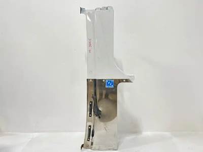 Freightliner Coronado 122 SD Cowl for a 2019 Freightliner 122SD