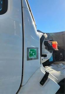 Freightliner M2 106 Cowl