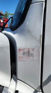 Freightliner M2 106 Cowl