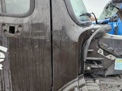 Freightliner M2 106 Cowl