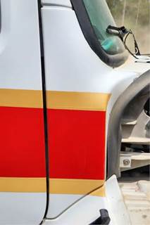 Freightliner M2 106 Cowl