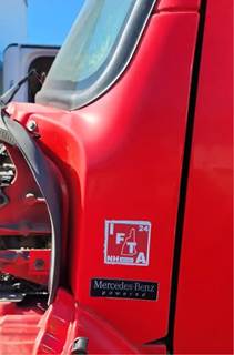 Freightliner M2 106 Cowl