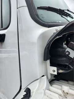 Freightliner M2 106 Cowl