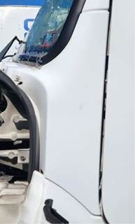 Freightliner M2 106 Cowl