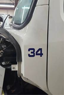 Freightliner M2 106 Cowl