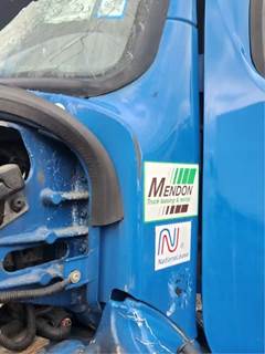 Freightliner M2 106 Cowl