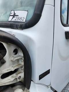 Freightliner M2 106 Cowl