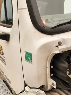 Freightliner M2 106 Cowl