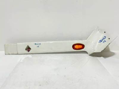 International ProStar Cowl