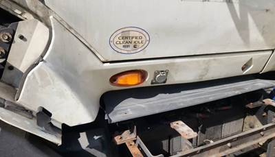 International ProStar Cowl