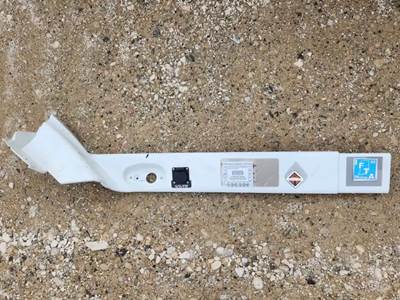 International RH613 Cowl