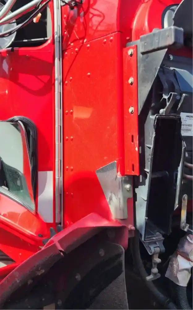 2010 Kenworth T300 Cowl For Sale Elkton, MD P52879