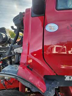 Peterbilt 579 Cowl