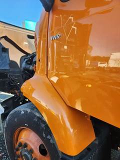 Volvo VNR64T Cowl
