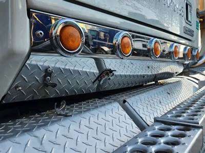 Western Star 4900FA Cowl for a 2020 Western Star 4900 FA