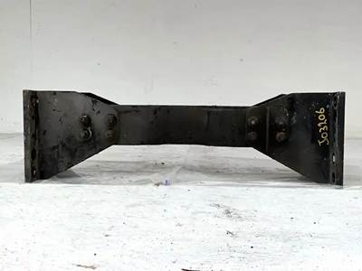Kenworth T680 Crossmember