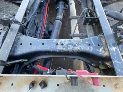 Peterbilt 579 Crossmember
