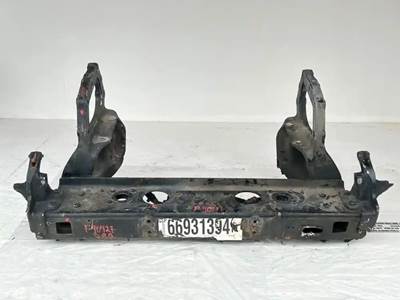 Peterbilt 579 Crossmember