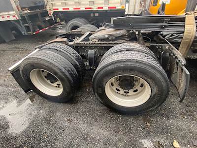 Axle Alliance Cutoff for a 2016 Freightliner Cascadia 125