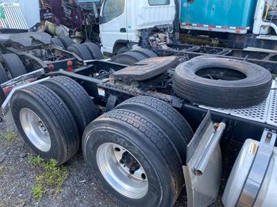 Axle Alliance Cutoff for a 2014 Freightliner Cascadia 125