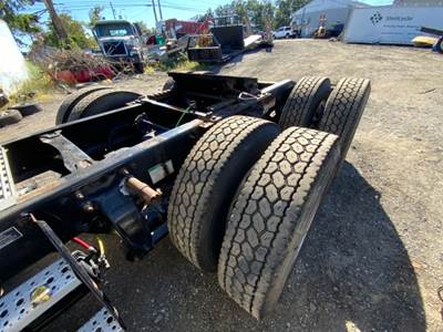 Axle Alliance RT40-4N Cutoff for a 2013 Freightliner Cascadia 125
