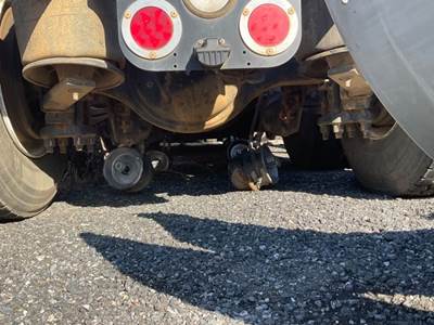 Axle Alliance RT40-4N Cutoff for a 2015 Freightliner Cascadia 125