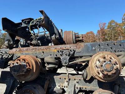 Dana-Spicer DS-405 Cutoff for a 2001 Mack CX613 Vision