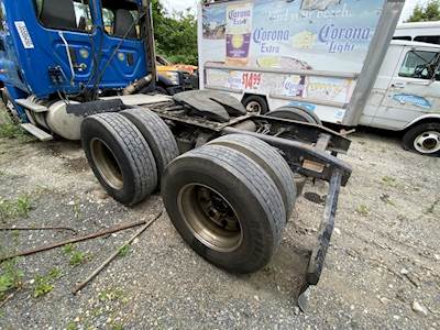 Dana-Spicer DS404 Cutoff for a 2011 Freightliner Cascadia 125