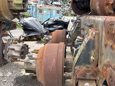 Dana-Spicer DSP40P Cutoff for a 2012 Peterbilt 367