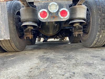 Dana-Spicer Cutoff for a 2015 Freightliner Cascadia 125