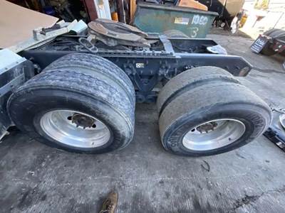 Dana-Spicer Cutoff for a 2014 Kenworth T800